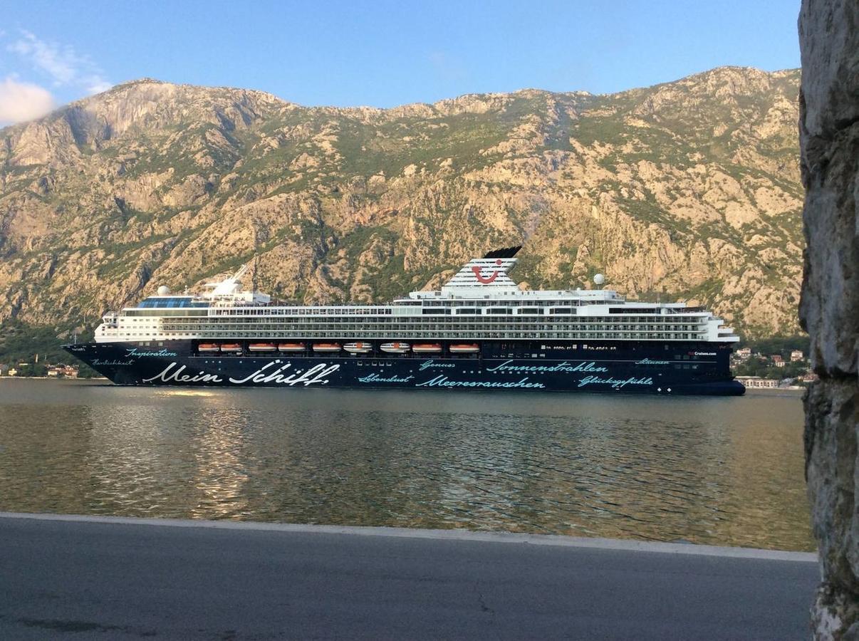 Mediterranean Holiday House & Apartments Kotor Exterior foto